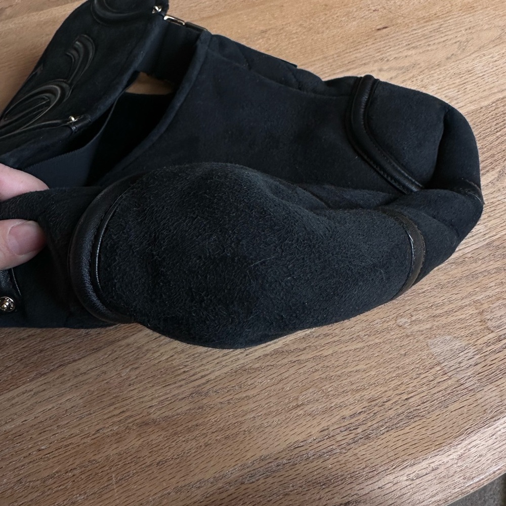 Chanel Crossbody suede and lambskin black in color. - Picture 5 of 16